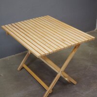 Klappbarer Gartentisch (Bauanleitung)